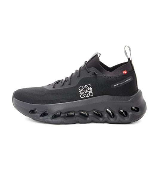 On Running Cloudtilt Loewe All Black WOMENS