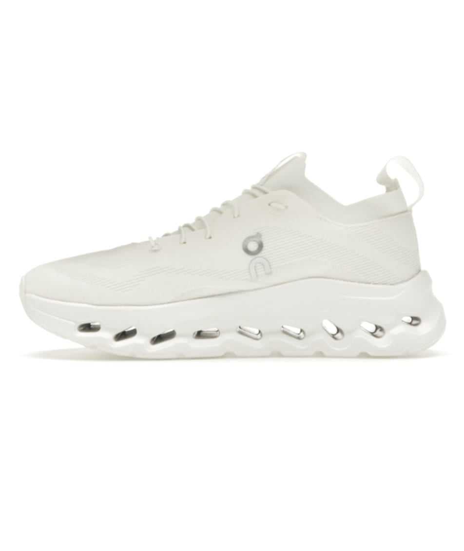 ON Running Cloudtilt Loewe All White  WOMENS